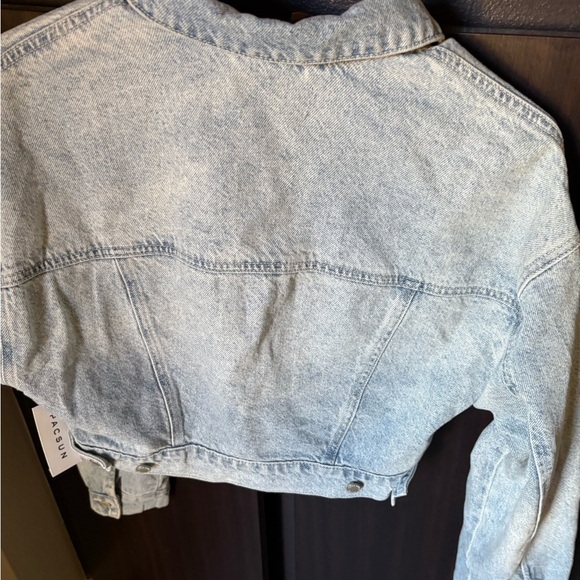 PacSun Light Wash Denim Jacket - Picture 5 of 7